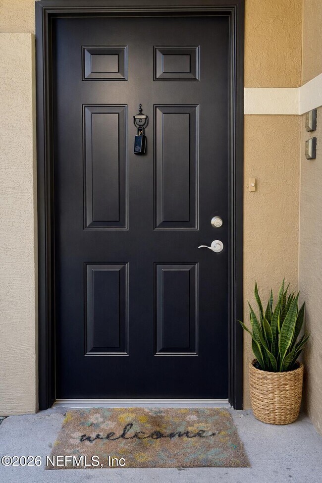 Building Photo - 1701 The Greens Way