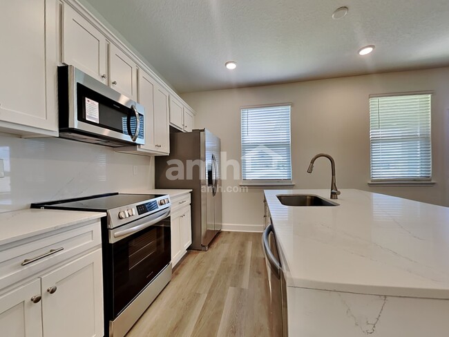 Foto del edificio - 2560 Spring Moss Ct