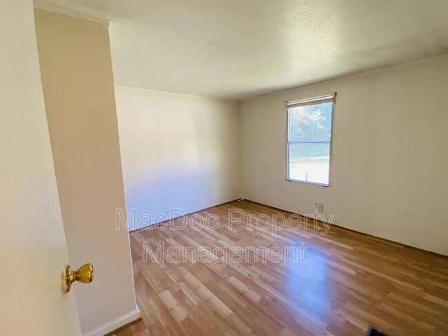 Building Photo - 3611 Shirleys Hill Rd