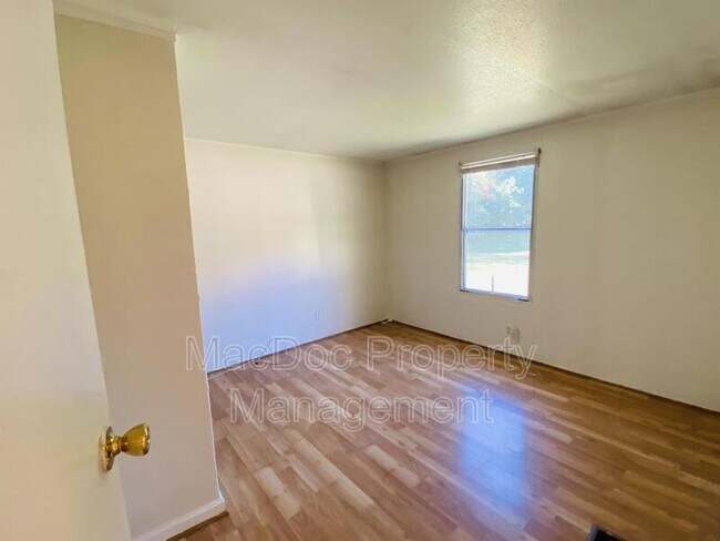 Foto del edificio - 3611 Shirleys Hill Rd