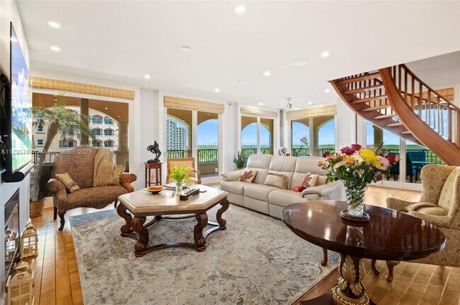 Foto del edificio - 13643 Deering Bay Dr