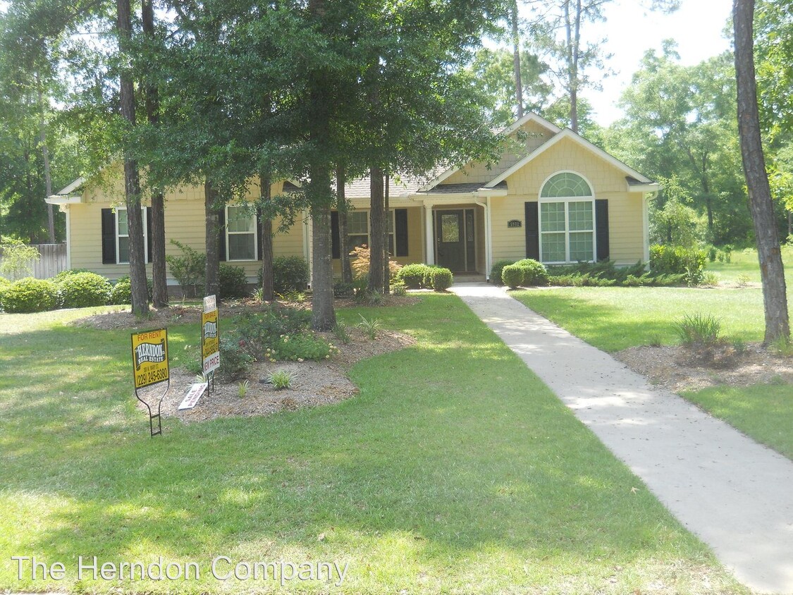 Primary Photo - 4 br, 2 bath House - 5972 Lakeshore Drive