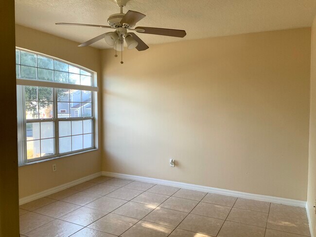 Building Photo - 322 Caribbean Dr