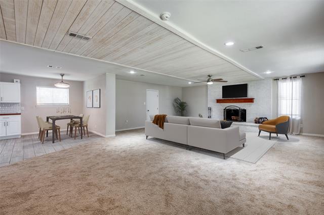 Building Photo - 3641 Larry St