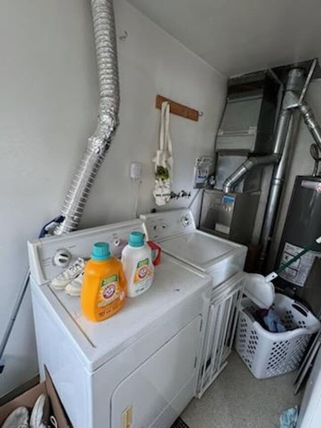 Photo - 2bed 1 bath Boulder duplex for rent Townhome