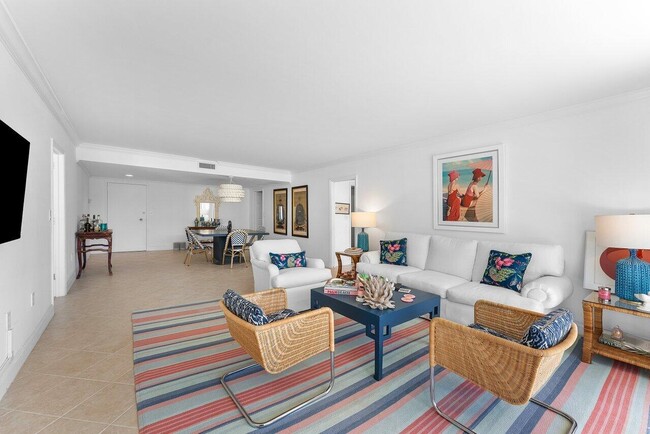 Foto del edificio - 2773 S Ocean Blvd