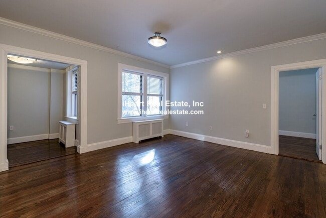 Building Photo - 86 Jersey St