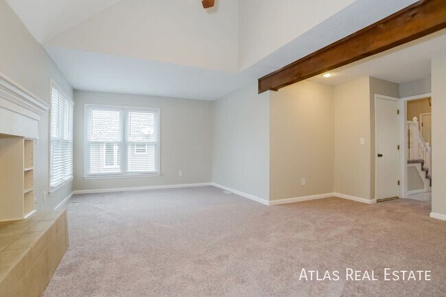 Foto del edificio - 9336 Greenway Ln