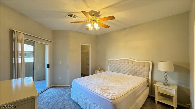 Foto del edificio - 8720 Red Brook Dr