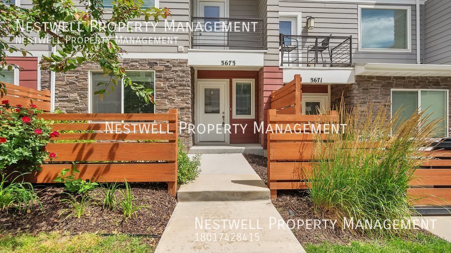 Primary Photo - Incredible 4-bed Three-Story Townhome in S...