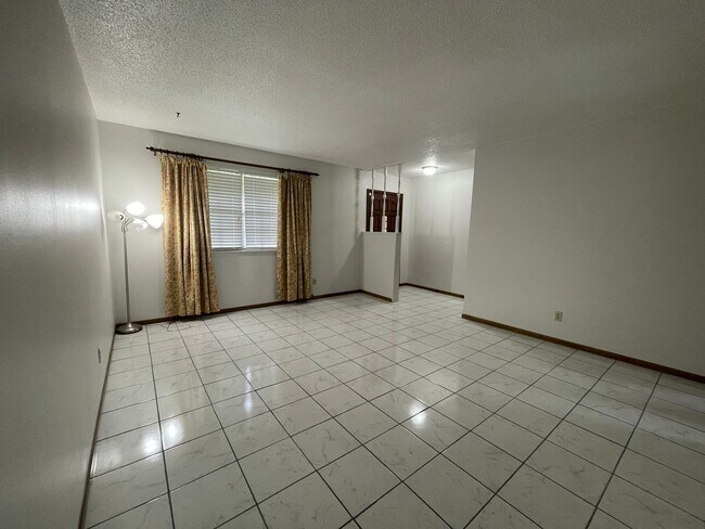Foto del edificio - New Listing!