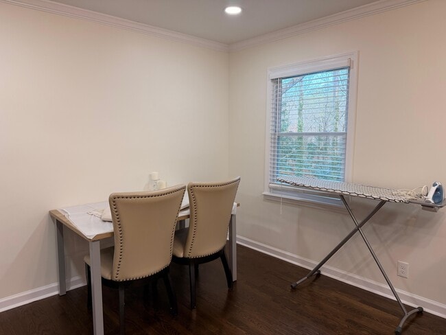 Building Photo - 4068 Monticello Way