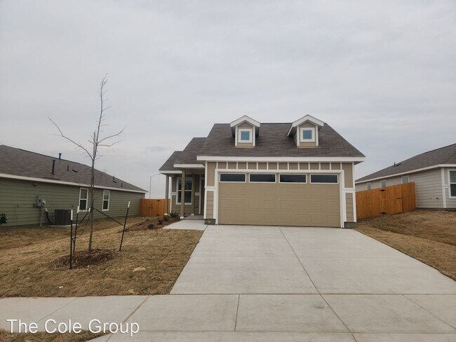 Foto del edificio - 3 br, 2 bath House - 2640 Kingsman Dr