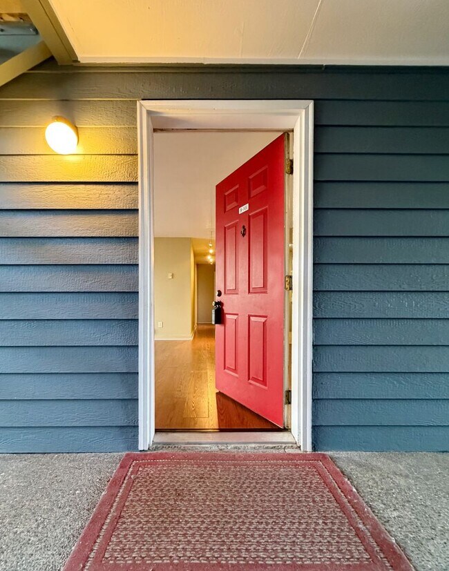 Foto del edificio - 16817 Larch Way