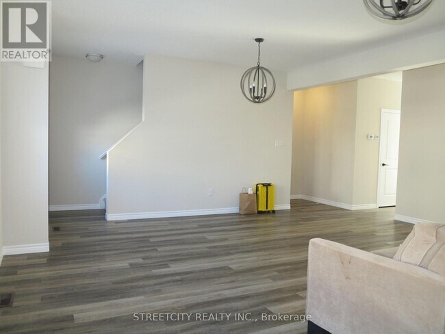 Building Photo - 435 Callaway Rd