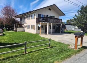 Building Photo - 6787 Badger St