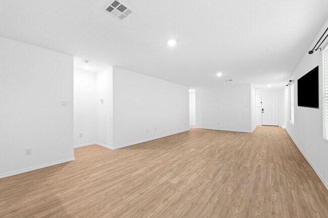 Building Photo - 14608 Cregg Ml Dr