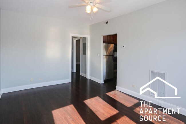 Foto del edificio - 4812 N Paulina St