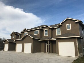 Building Photo - 6323 Melanzane Ave