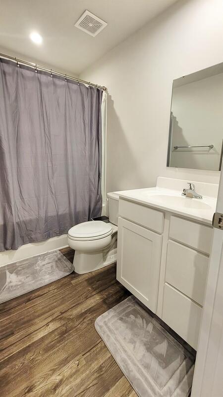 Photo - 145 Fernside Ct Townhome