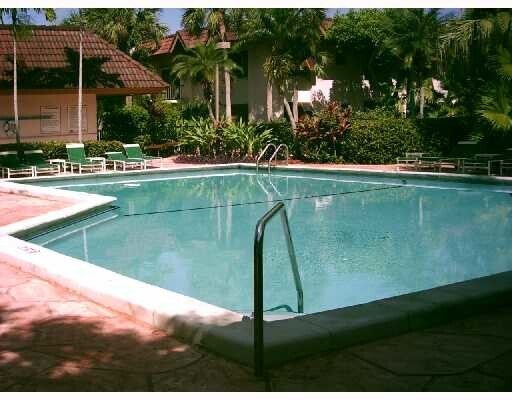 Pool - 9490 SW 77th Ave