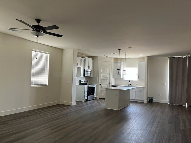 Building Photo - 7137 Capital Reef Dr
