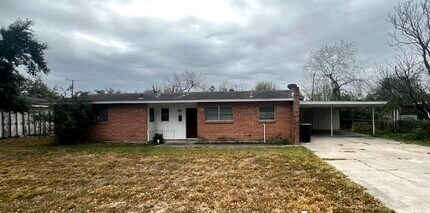 Building Photo - 519 W Walnut Ave