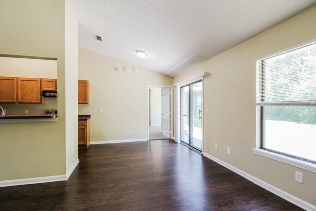 Building Photo - 10873 Lydia Estates Dr E