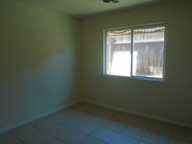Foto del edificio - 3539 Pine Meadow Dr