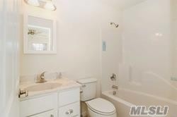 Building Photo - 7 Nathan Hale Dr