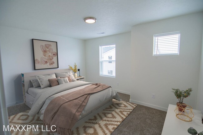 Foto del edificio - 3 br, 2.5 bath House - 4015 W Ski Hill Ln