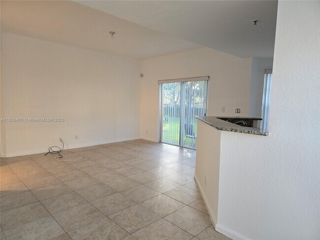 Foto del edificio - 1771 NE 6th St
