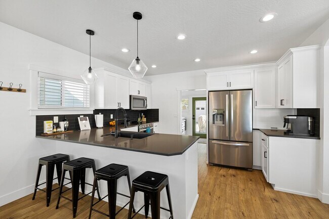 Foto del edificio - 828 6th St