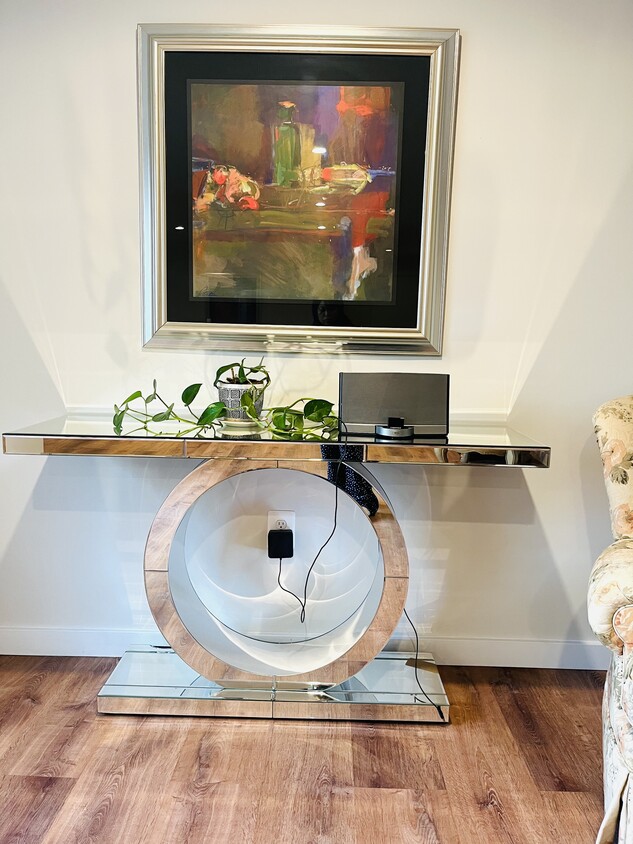 Building Photo - 17000 Charlesbourg Pl