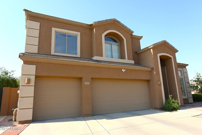 Foto del edificio - 2181 E Westchester Dr