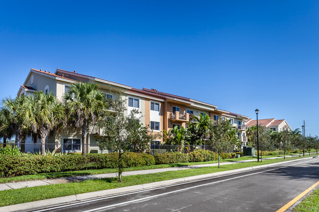 Building Photo - Veranda Senior Apartments