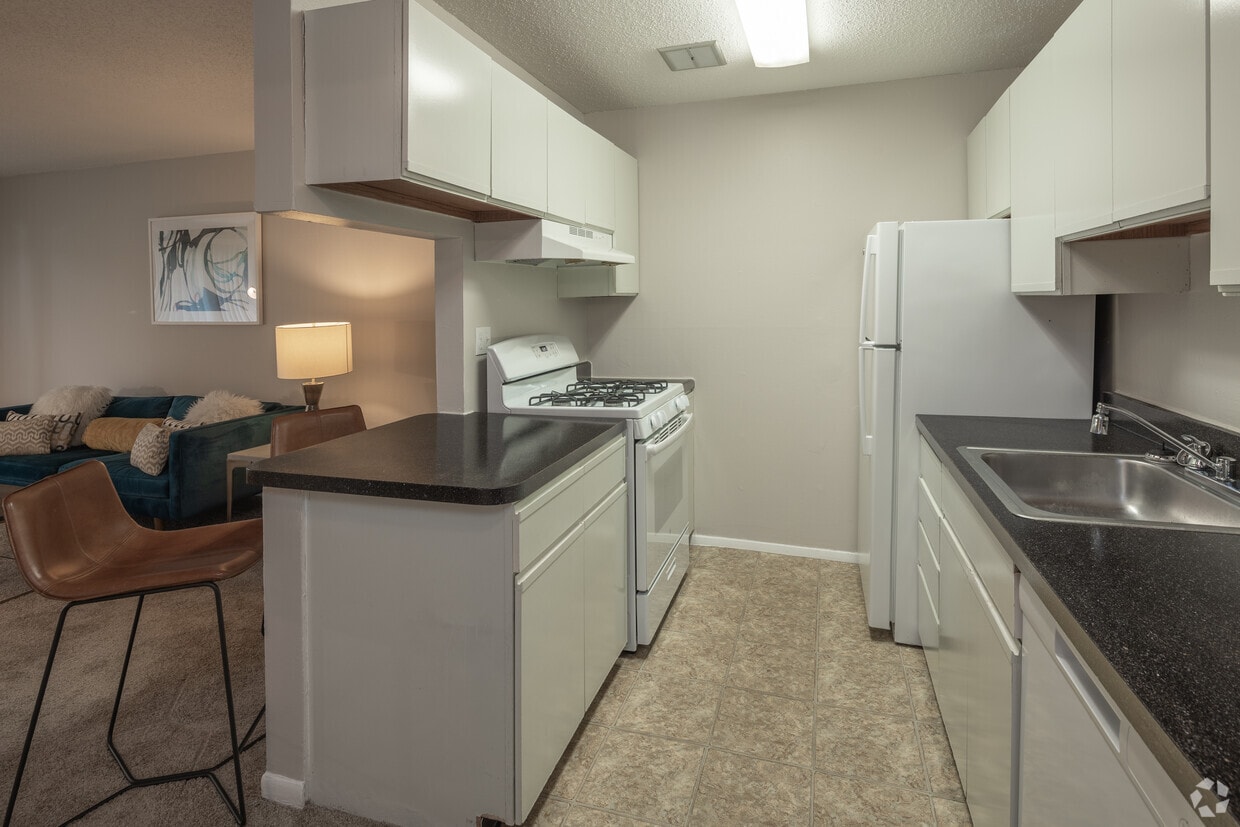 Willow Hill - 8712 S 87th Ter Justice, IL 60458 | Apartments.com