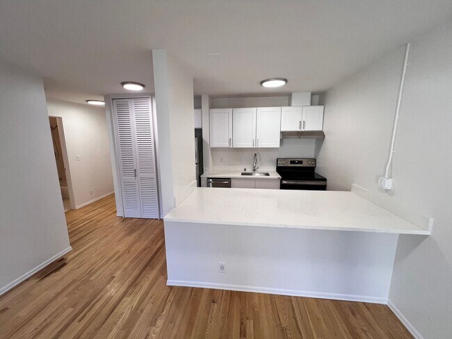Interior Photo - Century Terrace