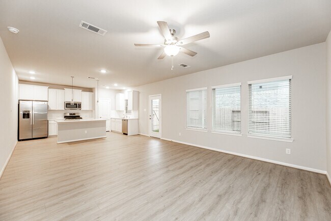 Foto del edificio - 31115 Mahogany Fir Trl