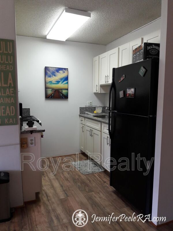 Building Photo - 775 Kinalau Pl