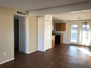 Building Photo - 3996 S Evergreen Ave