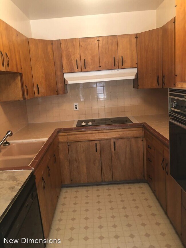 Foto del edificio - 2 br, 1 bath House - 1493 Riley Avenue