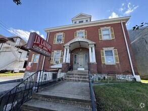 Building Photo - 1010 N Duke St