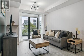 Building Photo - 301 Sea Ray Ave