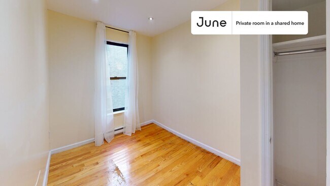 Foto del edificio - Room in Shared 6 bed/3 bath home in Upper West Side