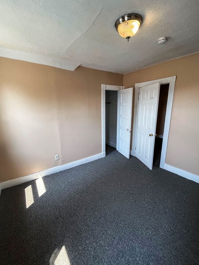 Photo - 67 Derby Ave Apartment