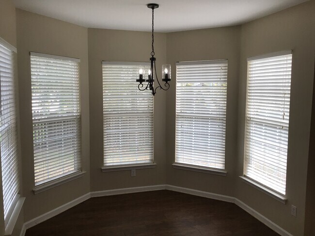 Building Photo - 7534 Sparkleberry Dr