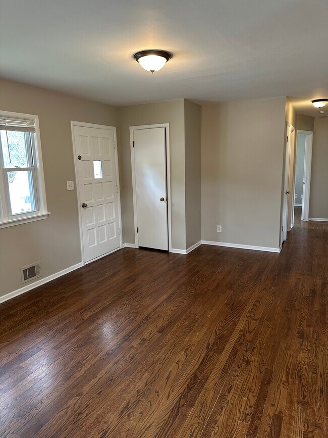 Foto del edificio - 4005 N Jackson Ave