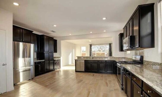 Building Photo - BEAUTIFUL HOME IN RANCHO CORDOVA!!