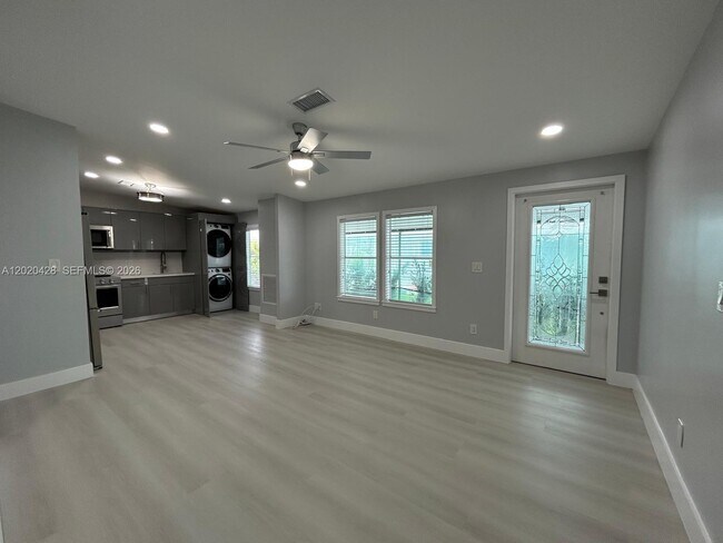 Foto del edificio - 740 NW 219th Ave